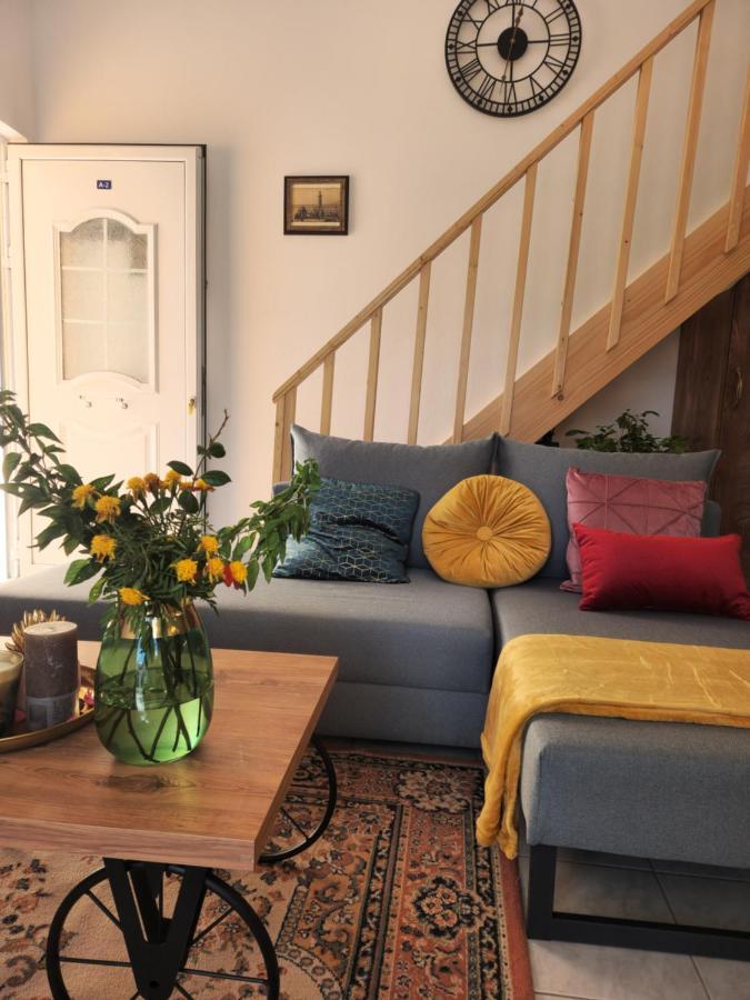 Luxury Loft Apartment Vivian Patras Extérieur photo