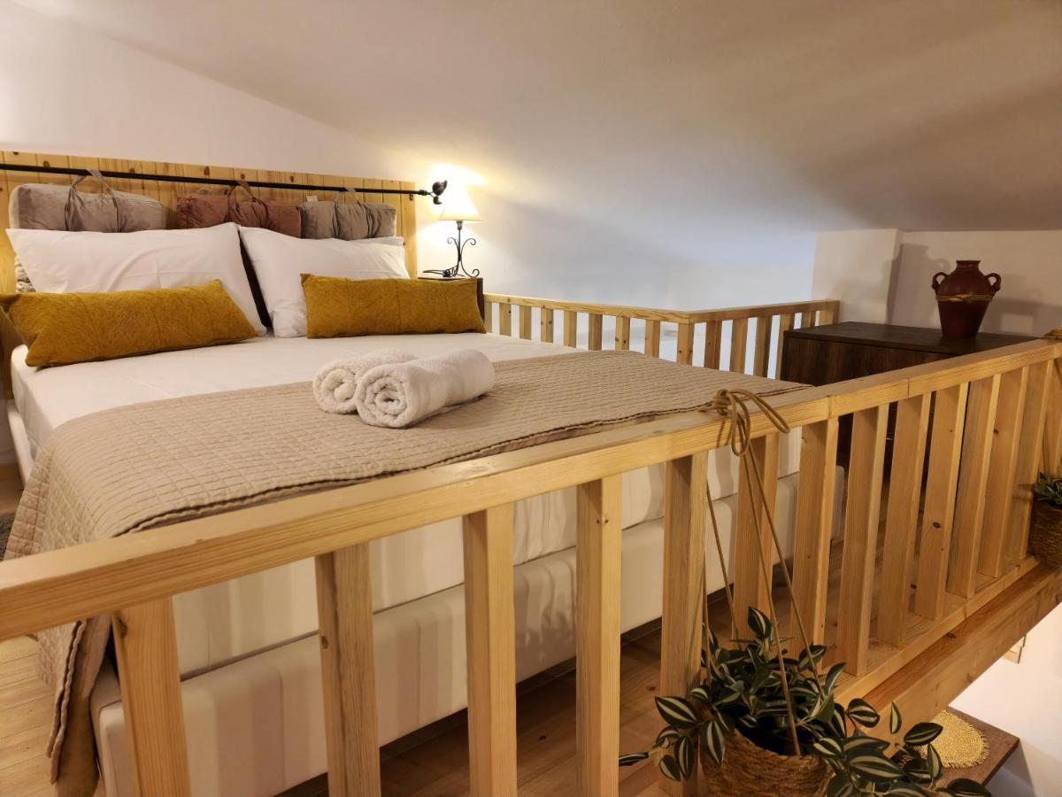 Luxury Loft Apartment Vivian Patras Extérieur photo